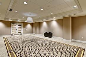 Hampton Inn & Suites Cincinnati-Downtown