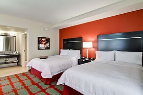 Hampton Inn & Suites Cincinnati-Downtown