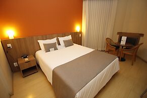 Actuall Convention Hotel