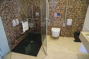 Real Abadia Congress & SPA Hotel