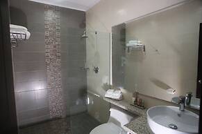 Aranjuez Hotel & Suites