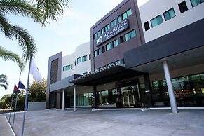 Aranjuez Hotel & Suites