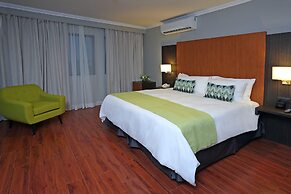 Aranjuez Hotel & Suites