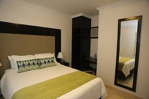 Aranjuez Hotel & Suites