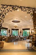 Shangrila Boutique Hotel