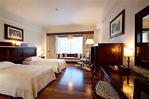 Shangrila Boutique Hotel