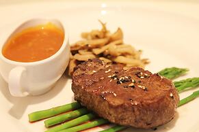 Shangrila Boutique Hotel