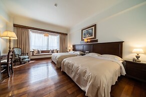 Shangrila Boutique Hotel