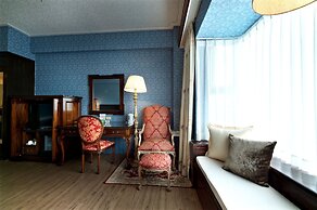 Shangrila Boutique Hotel