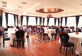 Shangrila Boutique Hotel