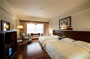 Shangrila Boutique Hotel