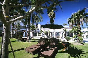 Shangrila Boutique Hotel