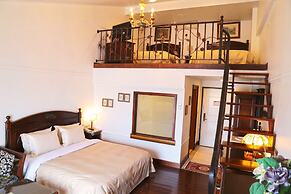 Shangrila Boutique Hotel