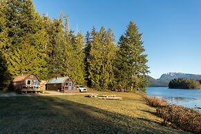 Backeddy Resort and Marina