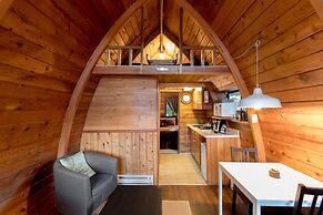 Backeddy Resort and Marina