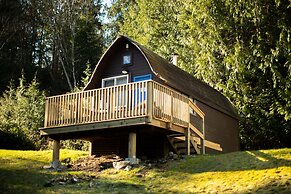 Backeddy Resort and Marina