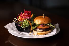 Backeddy Resort and Marina