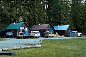 Backeddy Resort and Marina