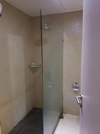 Hotel Dragon Inn by SHM