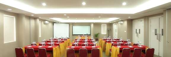 Hotel Dragon Inn by SHM