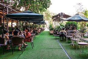 Tran Vien Dong Hotel