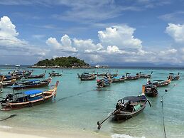 Lipe Power Beach Resort