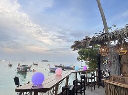 Lipe Power Beach Resort