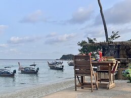 Lipe Power Beach Resort