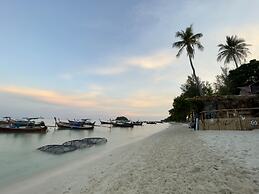 Lipe Power Beach Resort