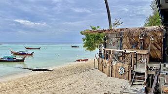 Lipe Power Beach Resort