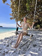 Lipe Power Beach Resort