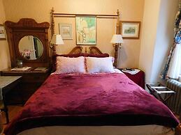 Cliff Crest Bed & Breakfast