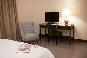 Dan Oasis Beach Hotel and Apartment