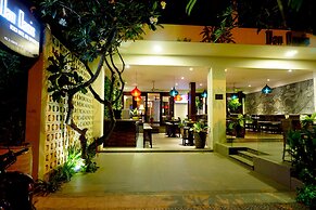 Dan Oasis Beach Hotel and Apartment