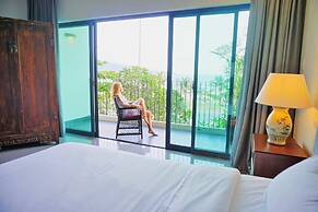 Dan Oasis Beach Hotel and Apartment