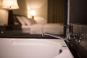 Dan Oasis Beach Hotel and Apartment