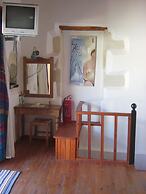 Patriko Traditional Residence