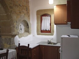 Patriko Traditional Residence