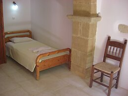 Patriko Traditional Residence