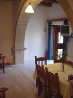 Patriko Traditional Residence