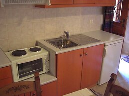 Patriko Traditional Residence