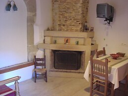 Patriko Traditional Residence