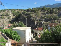 Patriko Traditional Residence