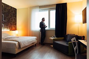 harry’s home München Moosach hotel & apartments