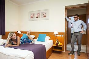 Holiday Club Apartman Hotel