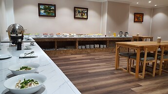 Queen Hotel Ninh Binh