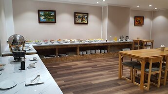 Queen Hotel Ninh Binh