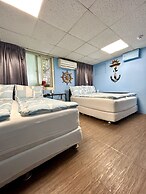 Ximen Triple Tiger Hostel