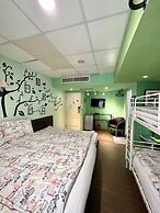 Ximen Triple Tiger Hostel