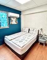 Ximen Triple Tiger Hostel